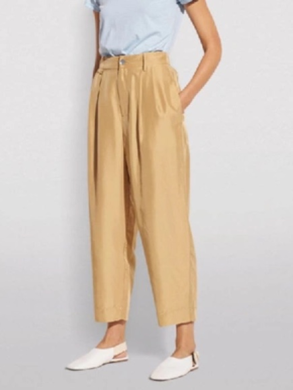 Vince Silk Tan Ankle Pants Sz 4 - Picture 2 of 9